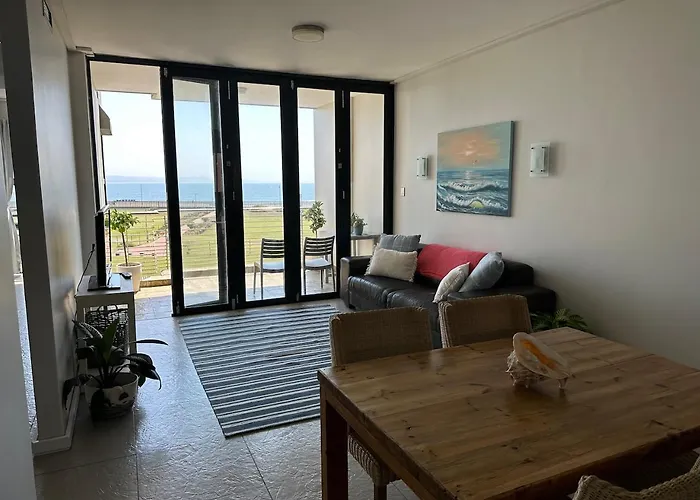 Seabreeze 301 Quayside - Point Beach #Accommodation - Beach Access & Ocean Views - 2 Bedroom