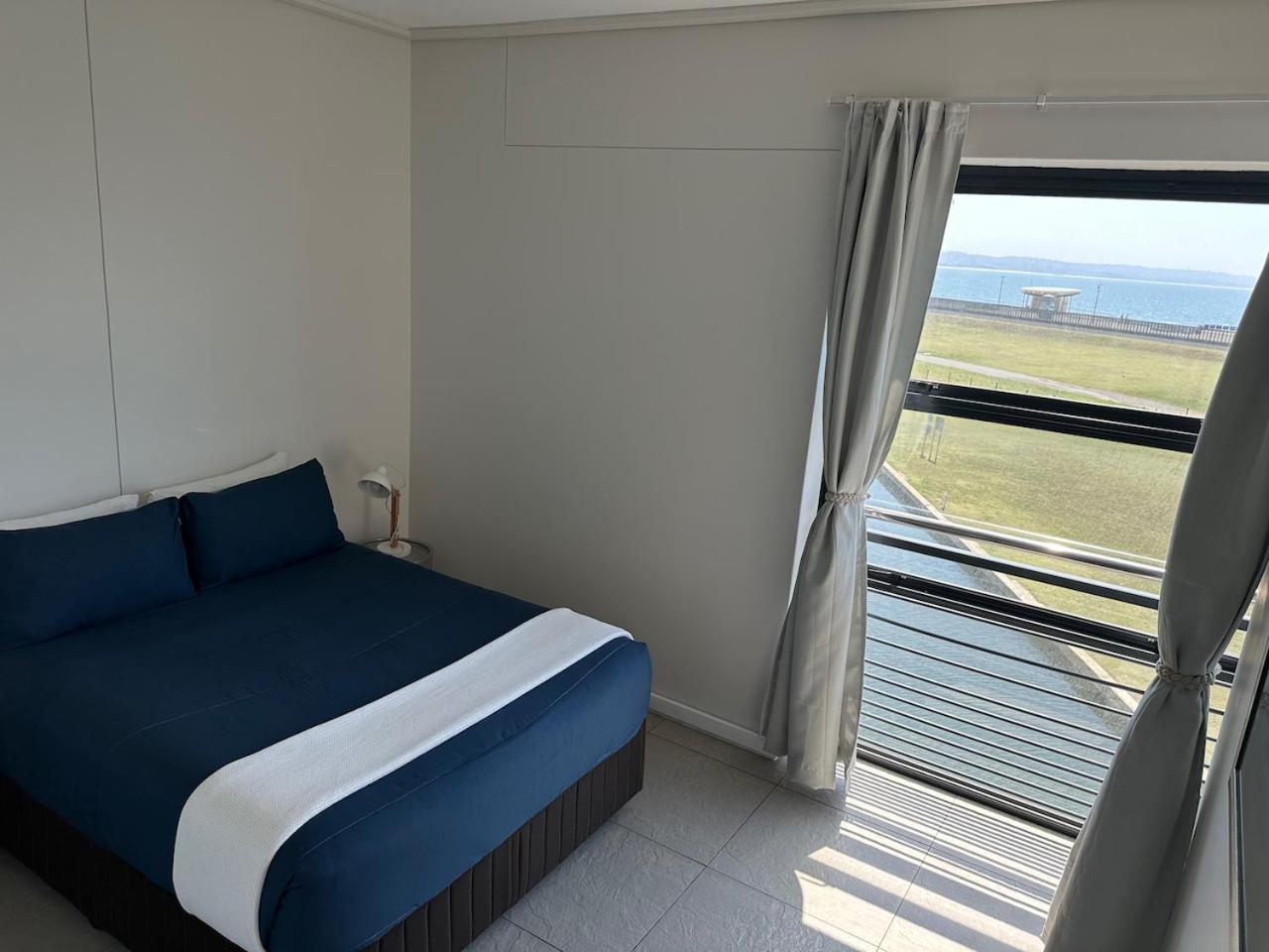 Seabreeze 301 Quayside - Point #accommodation - Access & Ocean Views - 2 Bedroom Apartamento Durban
