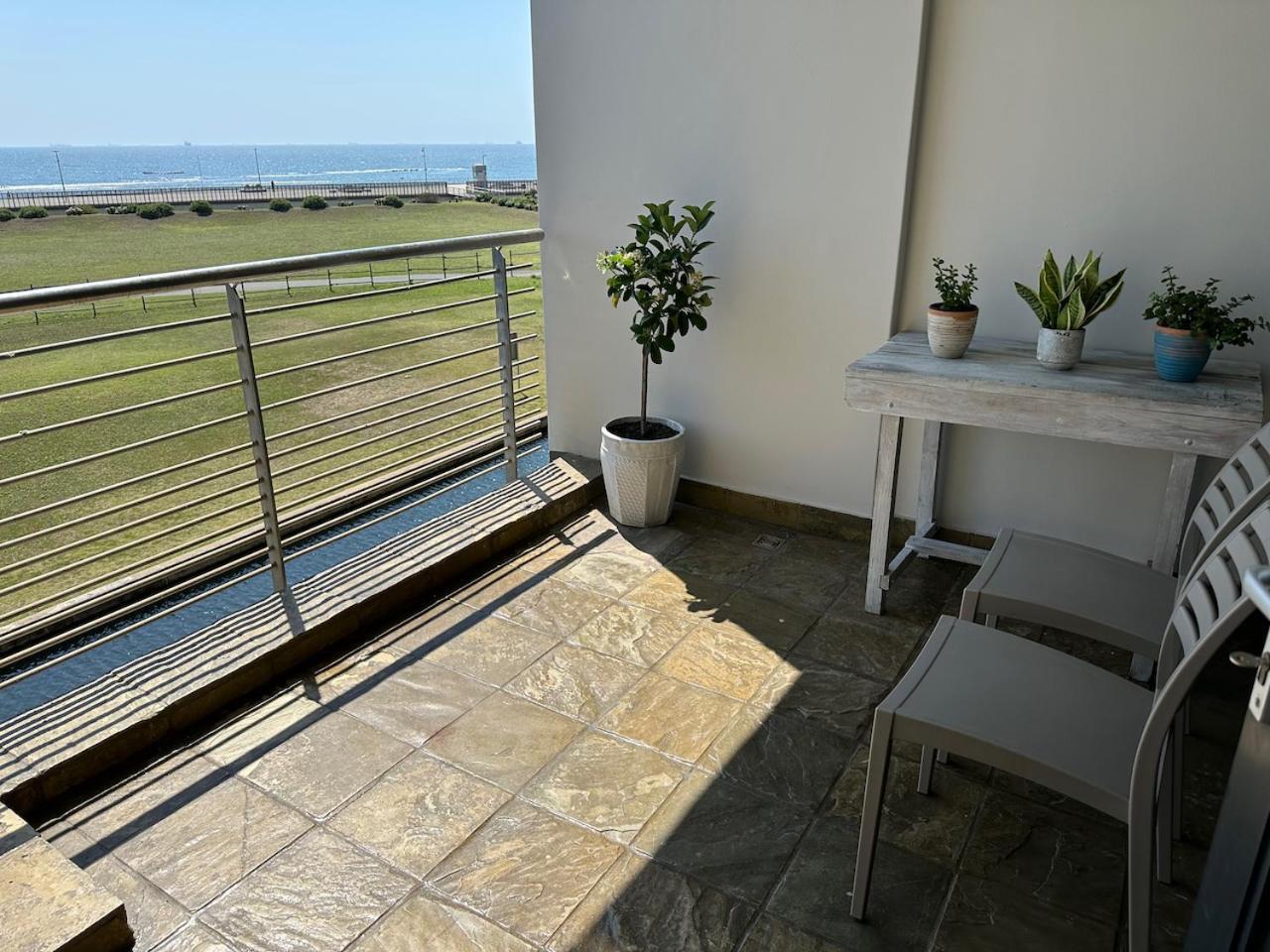 Apartamento Seabreeze 301 Quayside - Point #accommodation - Access & Ocean Views - 2 Bedroom Durban