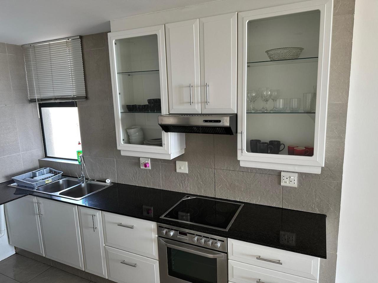 Seabreeze 301 Quayside - Point #accommodation - Access & Ocean Views - 2 Bedroom Apartamento *