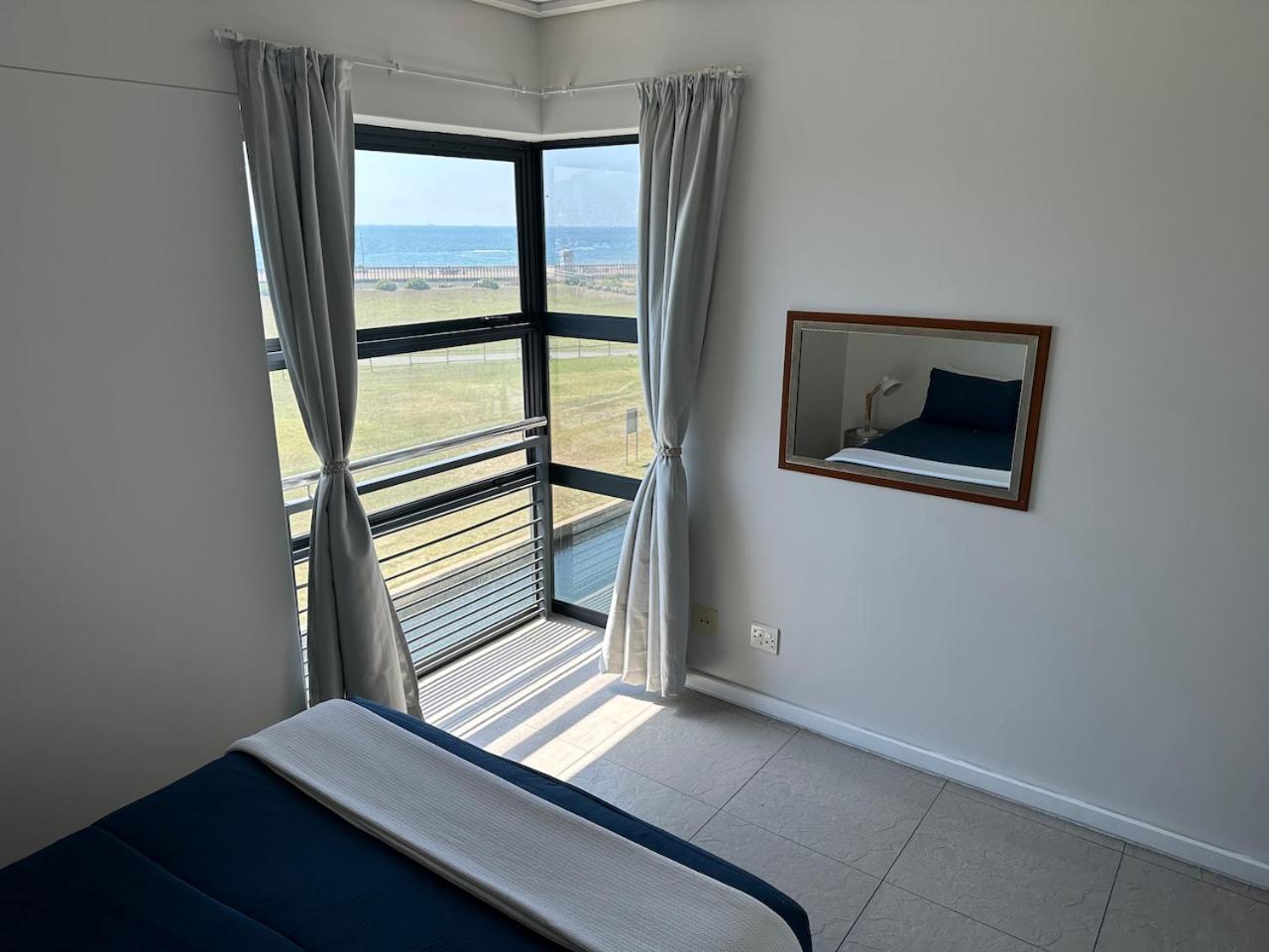 Seabreeze 301 Quayside - Point #accommodation - Access & Ocean Views - 2 Bedroom Durban